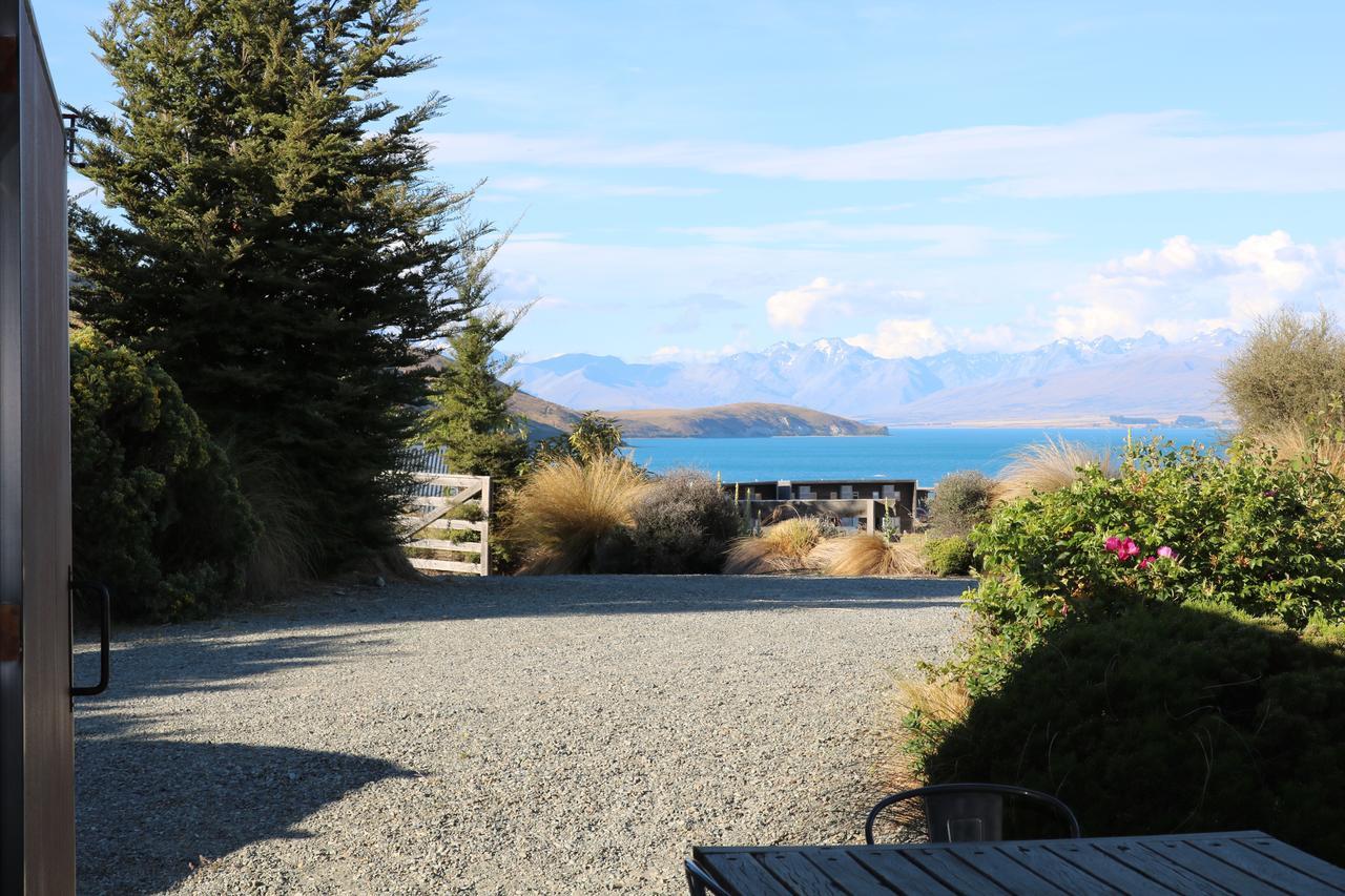 The Black House With Stunning Outdoor Bath Lake Tekapo Dış mekan fotoğraf